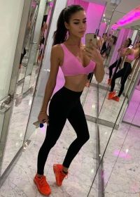 Настя, массаж классический, минет в презервативе, анкета 8283