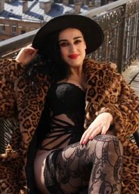 Маша, Комендантский проспект, порка, золотой дождь выдача, тел. +7 962 963-16-75, анкета 15233