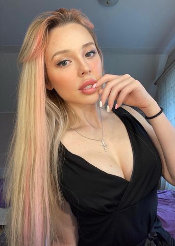 Юля, 23 года